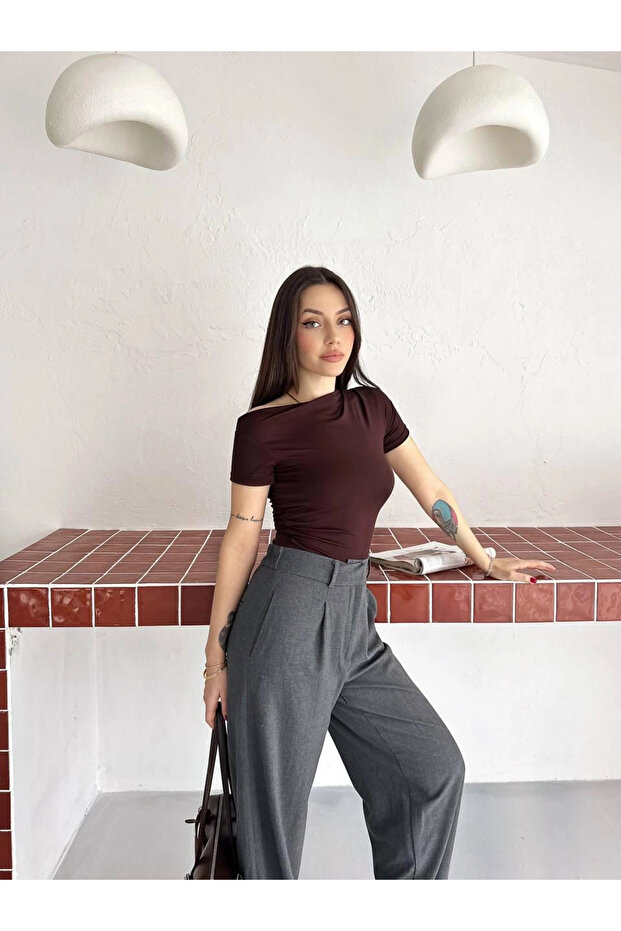 Women's Brown Short Sleeve One Shoulder Blouse