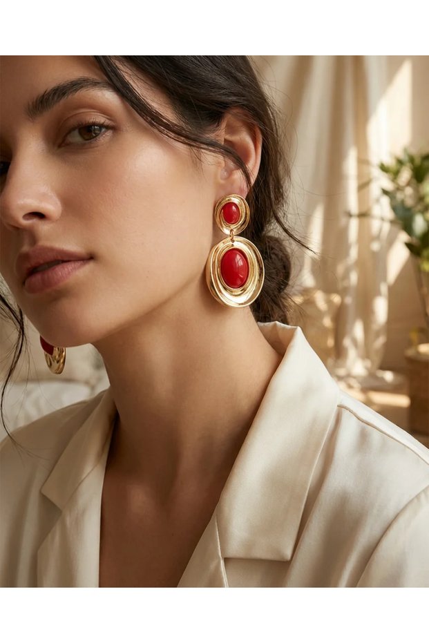 Vintage Women's Earrings Red Dangle Drop Model Gold Color