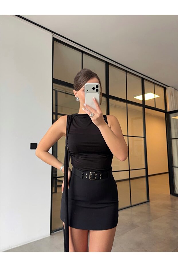 Transparent Blouse with a Drawed Waistband