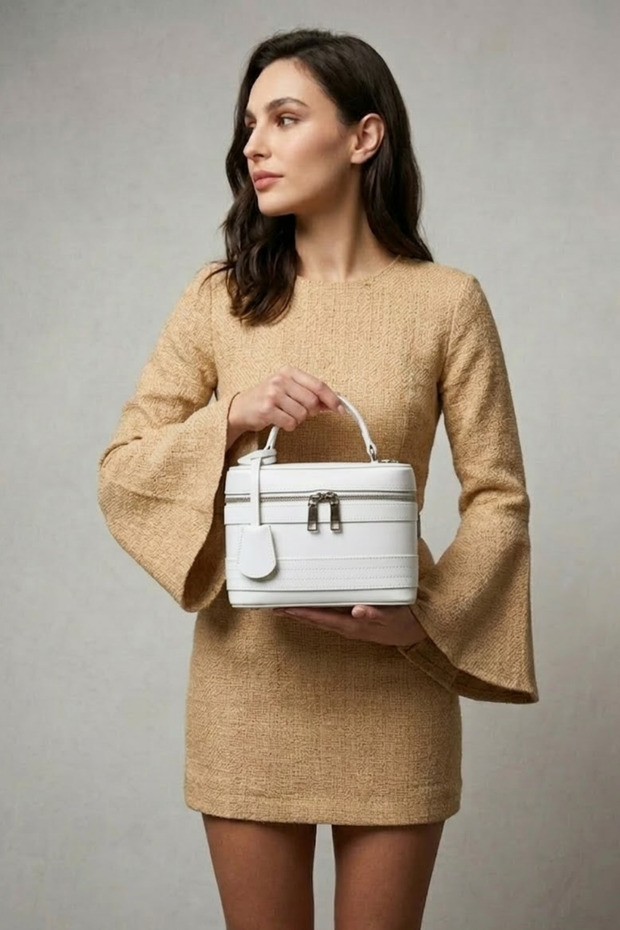 Women's Monla Square Crossbody Bag - Cream