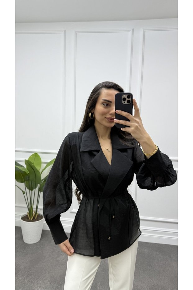 Women's Padded Shoulder Tie-Up Shirt