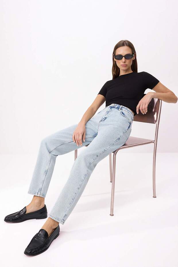 Açık Mavi Yüksek Bel Mom %100 Pamuk Non-Stretch Jeans TWOSS23JE00085 - 3