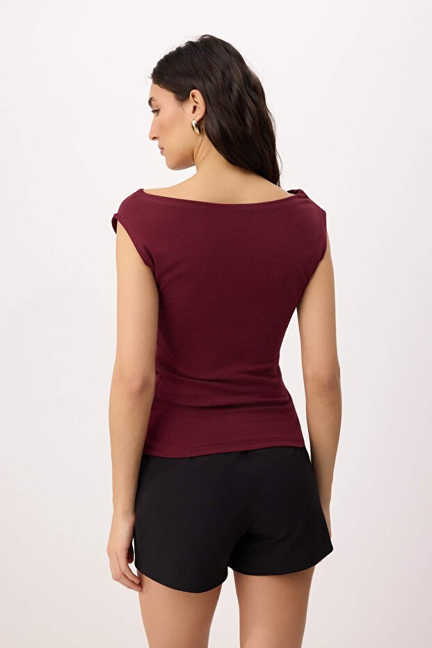 Bordo Düz Fitted Kayık Yaka Kolsuz Premium Yumuşak Örme Bluz TWOSS26BZ00712 - 4