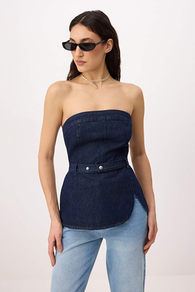 Koyu Mavi Kemer Detaylı Az Esnek Straplez Denim Bluz TWOSS26BZ00656 - 1
