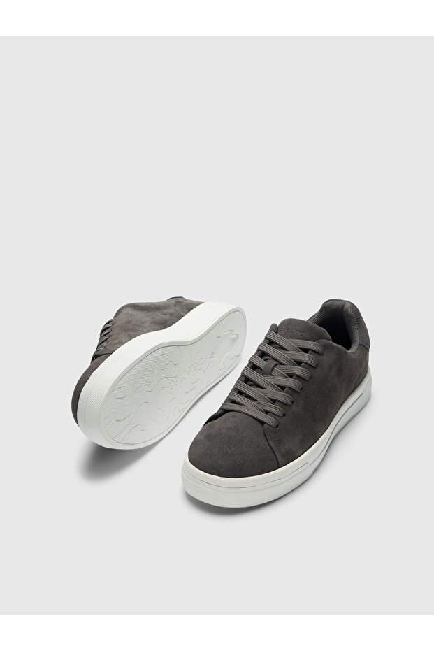 Sneakers Wildleder - 2