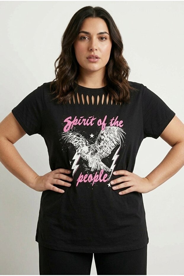 Plus Size Collar Cut-Out Detailed Printed Short Sleeve Cotton T-Shirt 321123