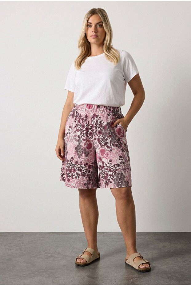 Plus Size Pocketed Wrinkled Fabric Printed Shorts T-Shirt 145354