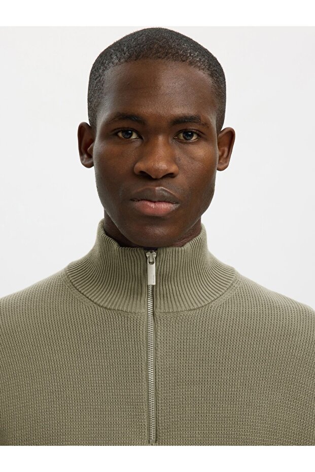 Pullover mit halbem Reißverschluss - 5