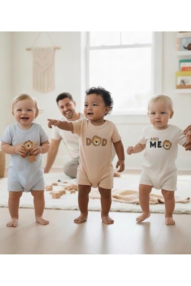 Short-Sleeved, Soft, Lightweight, and Breathable Summer Baby Boy Romper Set with Bottom Snap Fasteners