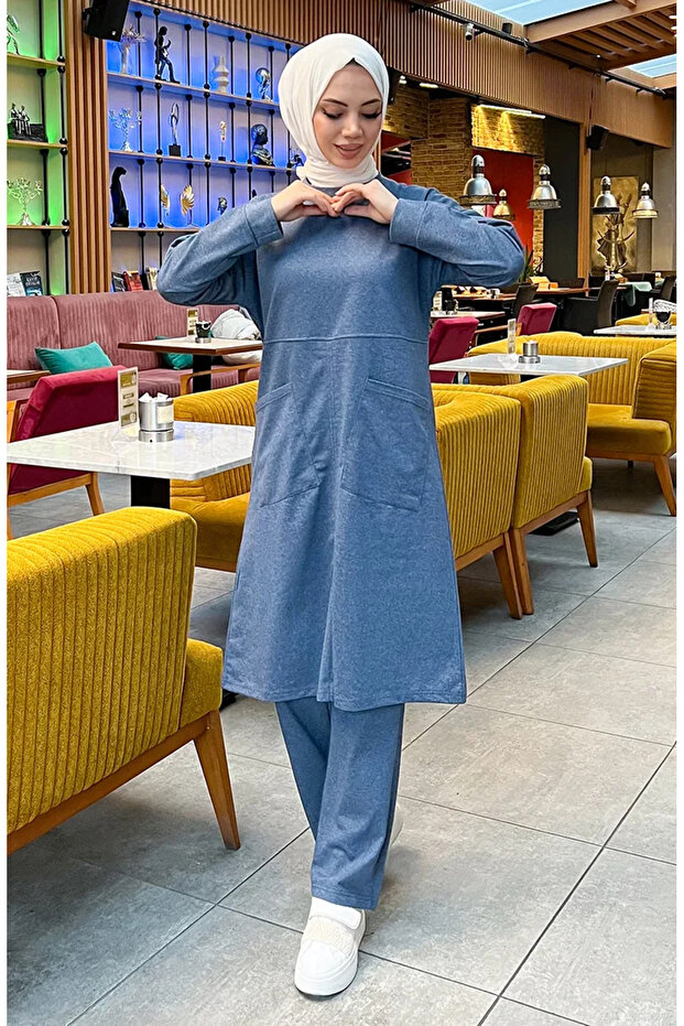بدلة رياضية بجيبين 03067-07 نيلي