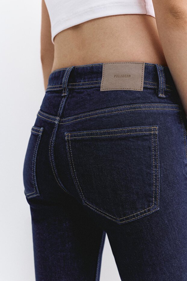 Bootcut düşük bel jean - 7