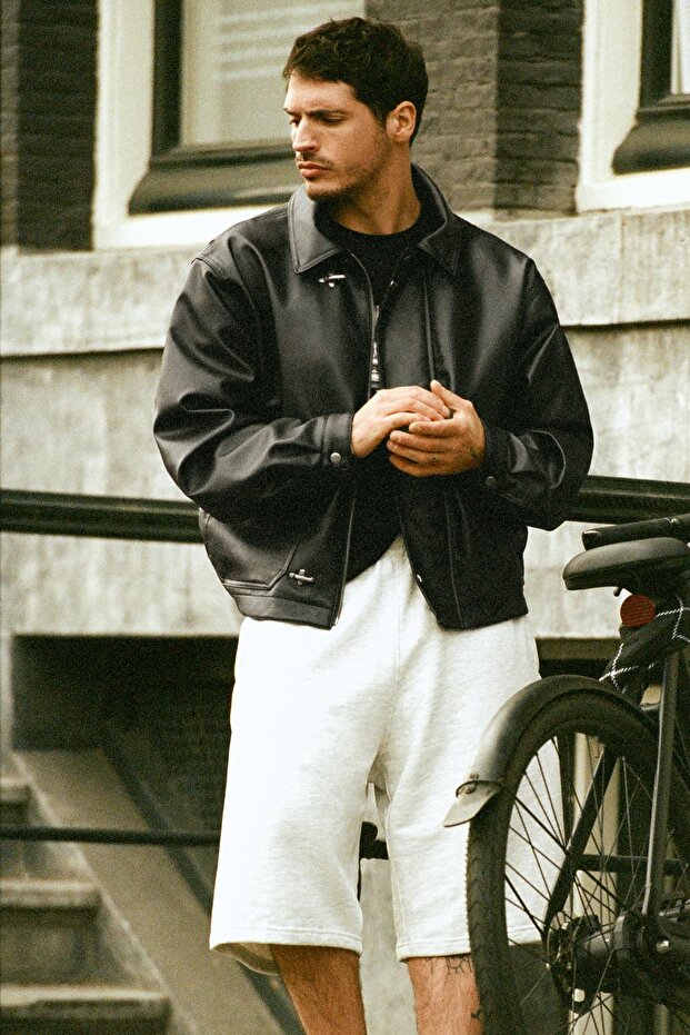 Süslü düğmeli suni deri ceket - 2