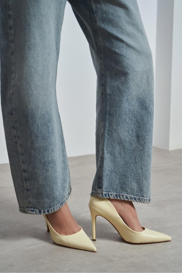 Lunara Butter Yellow Matte Pointed Toe Women's Stiletto