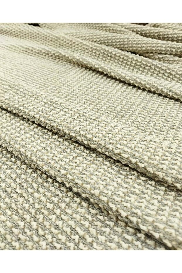 Knitted Fabric in Gray and Beige Colors 140X250Cm