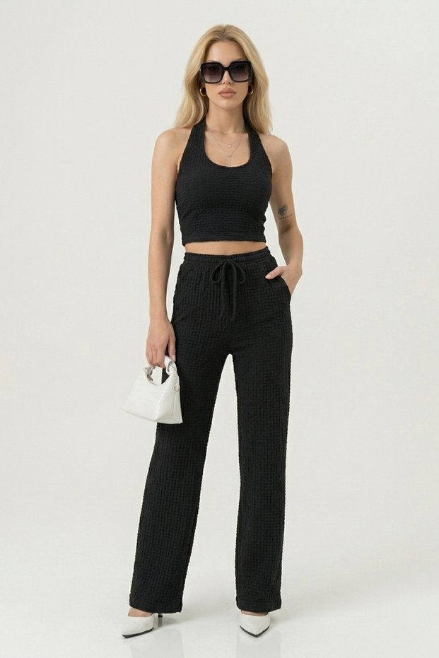 Women's Bubble Fabric Halter Neck Textured Crop Top and Wide Leg Pants Two-Piece Set - 3005