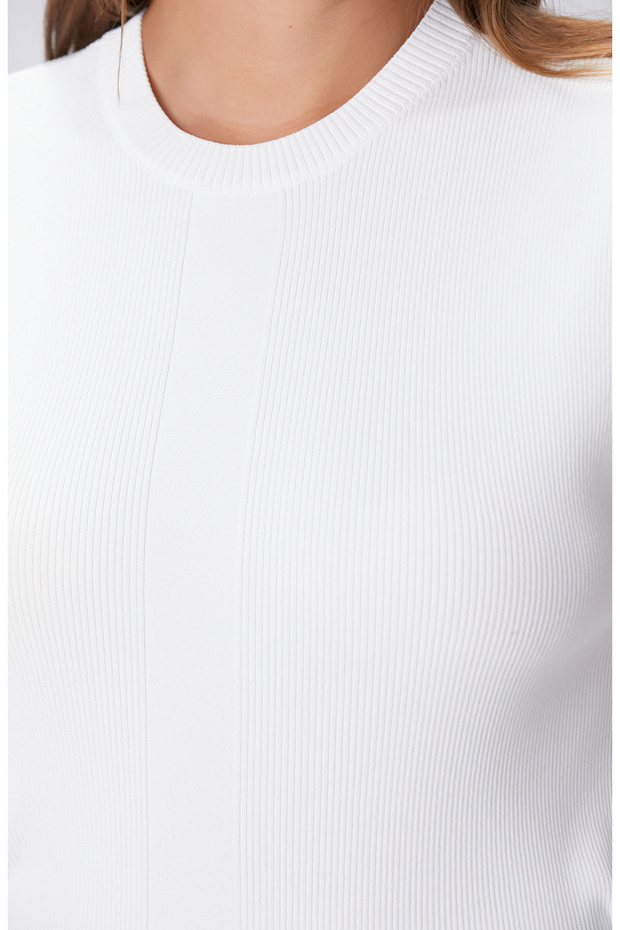 Beyaz Jakarlı Triko - 5