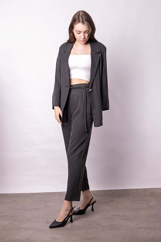 Women's High Waist Side Pocket Belted Boyfriend Silky Textured Spring Fabric Trousers-Anthracite