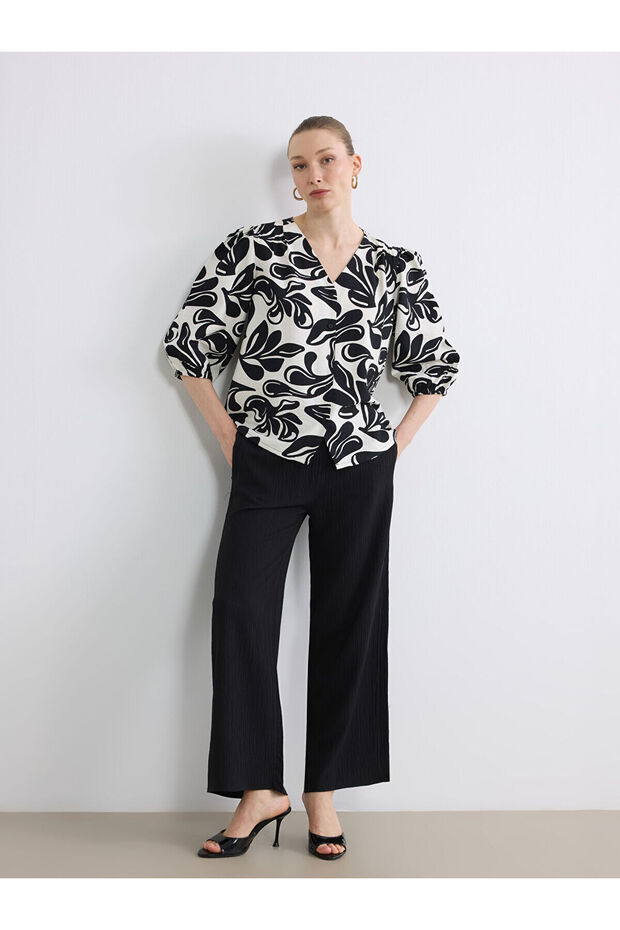 Black Wide Leg Women's Trousers with Elastic Waist (S6)