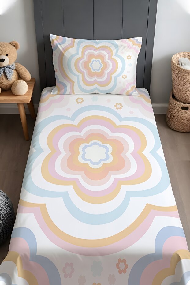 Layered Floral Dreams Patterned Bedspread and Pillowcase