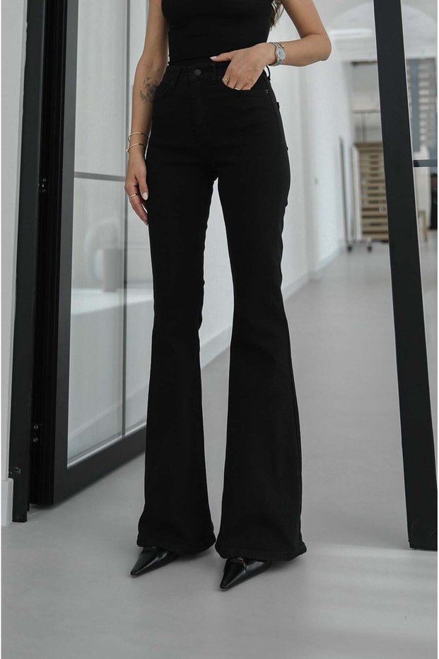 Black South Spanish Flared Jeans