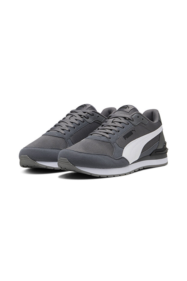ST Runner v4 Mesh Sneakers - 4