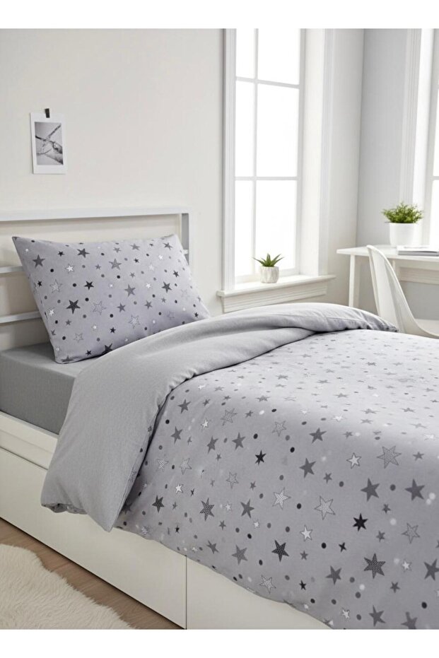 Single Bedding Set and 1 Pillowcase (Without Sheet)
