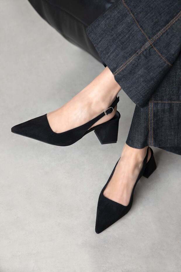 Stefan Women's Suede Heeled Shoes Black