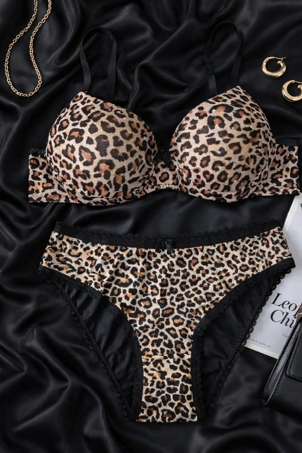 Women's Leopard Patterned Bra and Panty Set – Stylish & Comfortable Underwear Set Without Support