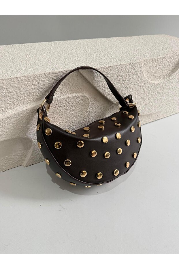 Hero Model Hand and Women's Shoulder Bag Bitter Brown