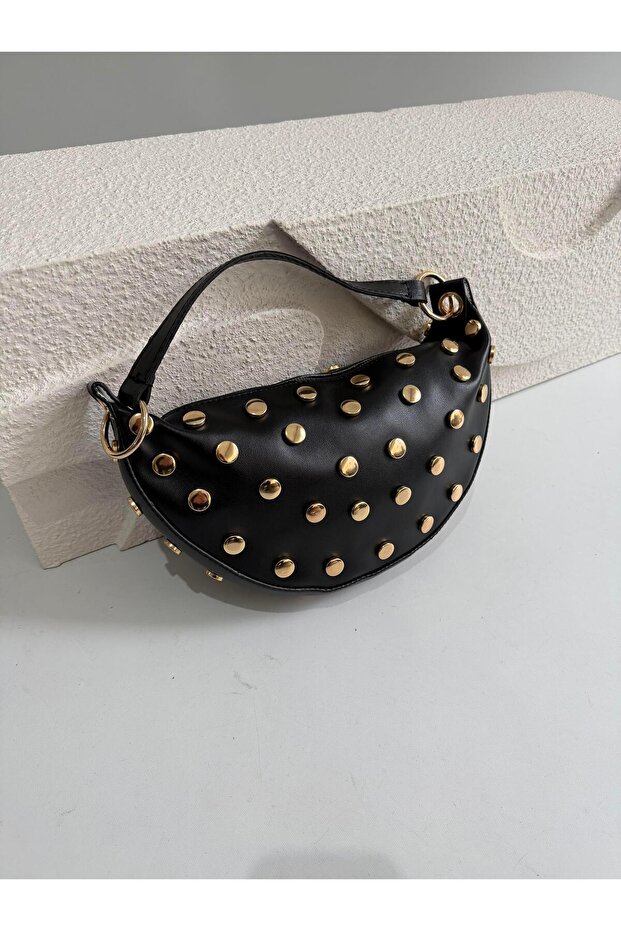 Hero Model Hand and Women's Shoulder Bag Black