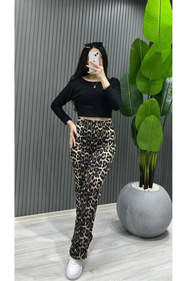 Women's High Waist Crepe Fabric Wide Leg Leopard Pants