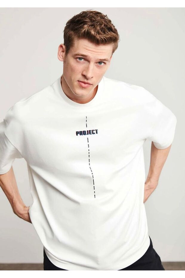Men Project Writing Printed Crew Neck Tshirt