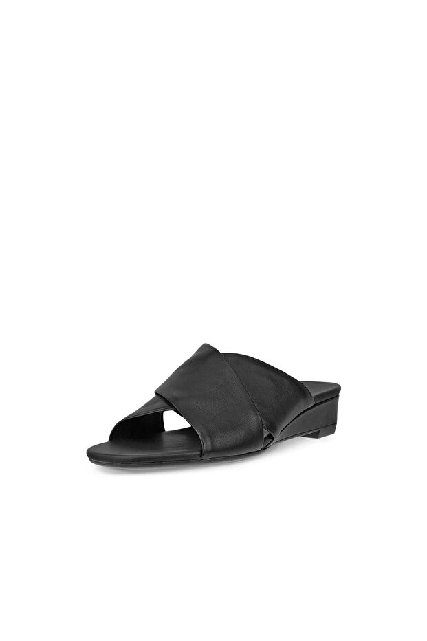 Astrid W Black - 4