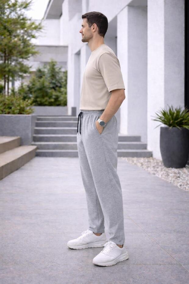 Two-Thread Pleated Sweatpants - 2