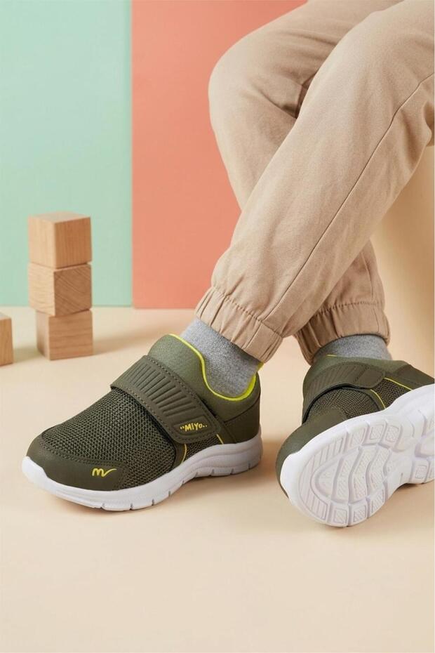 Meysa Unisex Children's Mesh Lightweight Sports Shoes - Daily Walking Shoes with Velcro Orthopedic Soles
