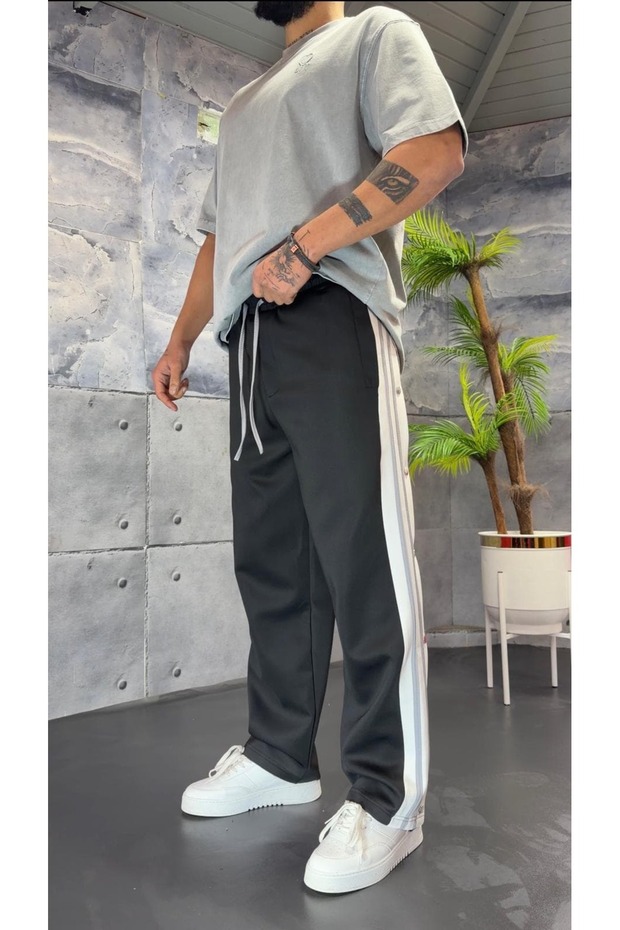Premium Scuba Tracksuit with Snap Detailing