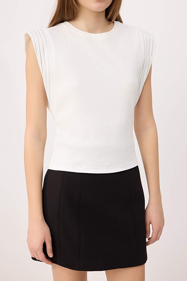 Ekru Regular/Normal Kalıp Kolsuz Taş Detaylı Tok %100 Pamuk Örme T-shirt TWOSS26TS00231 - 3