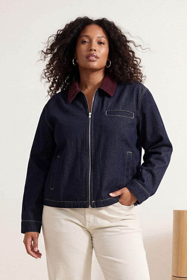 Koyu Mavi Kadife Yaka Detaylı Oversize 100% Pamuk Non-Stretch Büyük Beden Denim Ceket TBBSS26AG00011 - 2