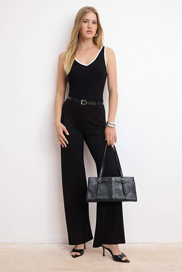 Siyah Wide Leg/Geniş Paça Kemerli Normal Bel Soft Touch Penye Örme Pantolon TWOSS26PL00149 - 4
