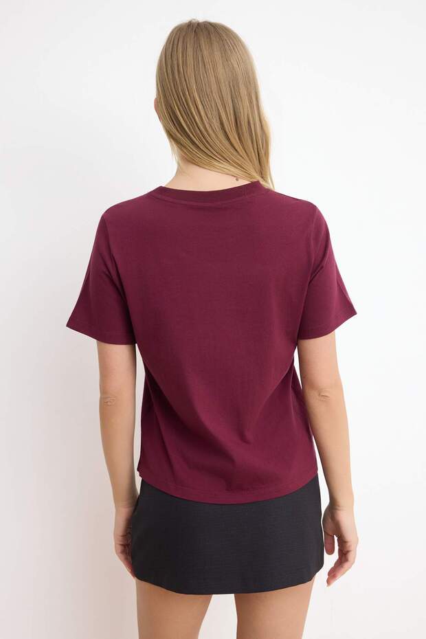 Mürdüm Slogan Regular Bisiklet Yaka Standart Kol Kısa %100 Pamuk Örme T-Shirt TWOSS26TS00208 - 4