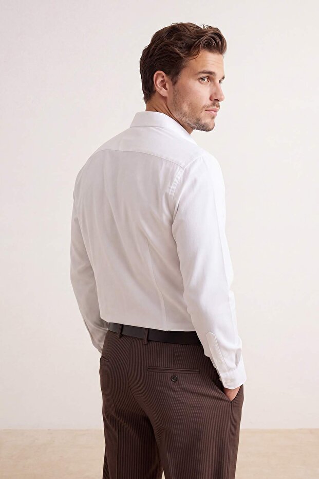 Beyaz Normal Kalıp/Regular Fit Poplin Yazlık Erkek Dokuma Gömlek TMNSS26GO00030 - 3