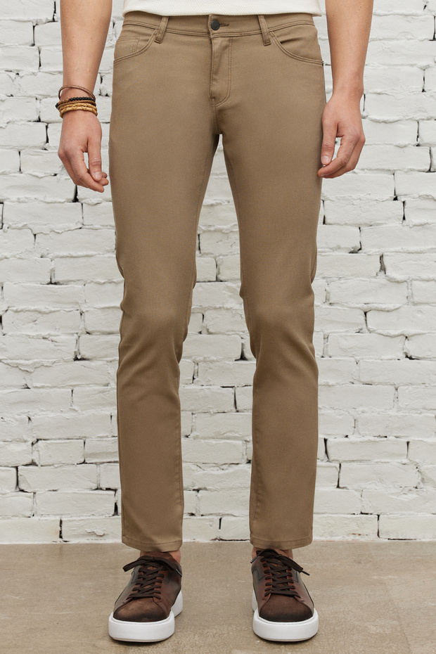 Men's Beige Slim Fit Slim Fit 5 Pocket Dobby Flexible Trousers