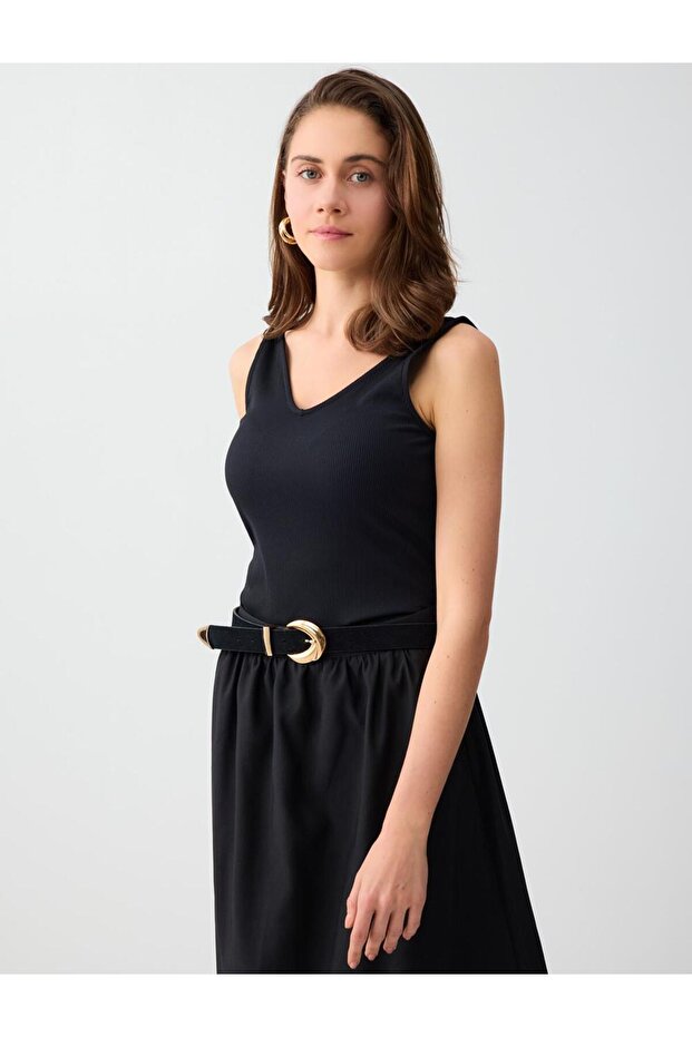 Siyah Dar Kesim V Yaka Basic Örme Atlet - 4