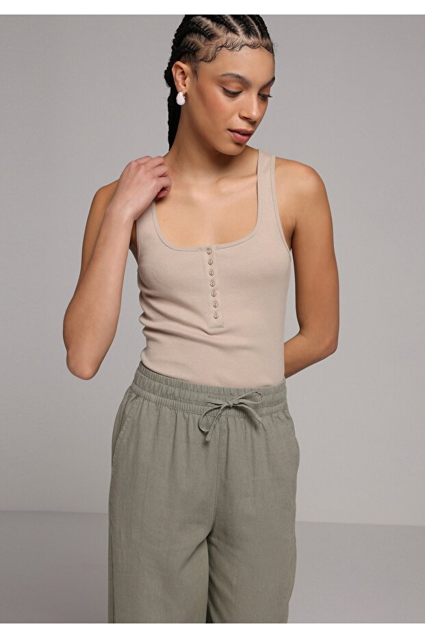 Slim Fit Women's Beige Tank Top