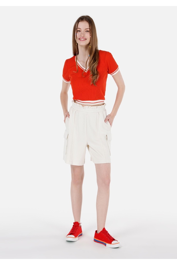 Regular Fit Mid Waist Women's Ecru Shorts