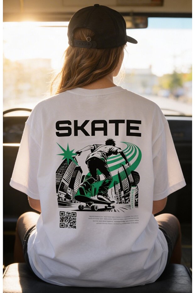 Dompuleri Skate Printed Unisex Oversize White T-Shirt