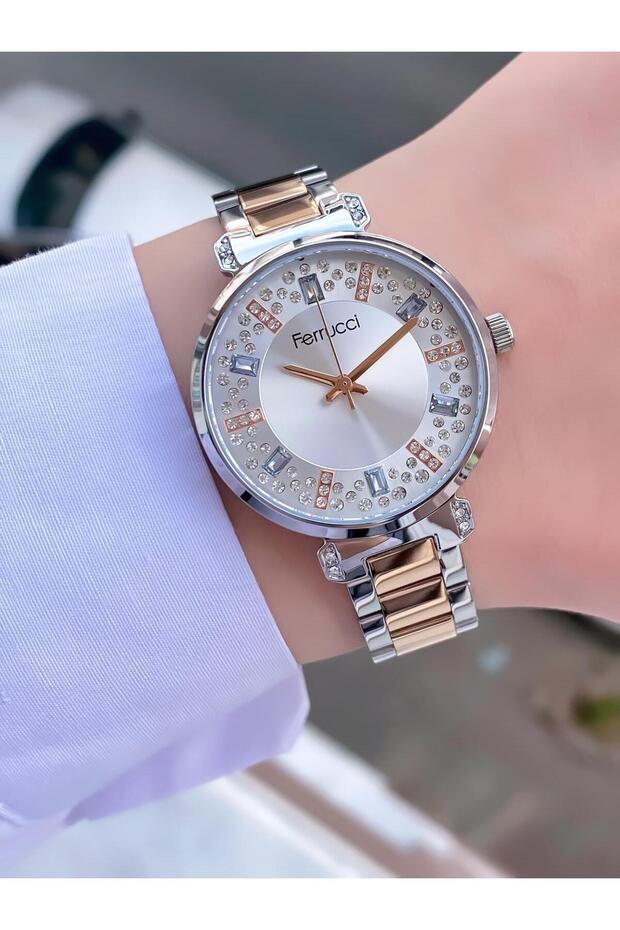 Women's Metal Band Wristwatch
