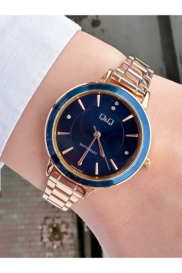 Women's Metal Strap Wristwatch