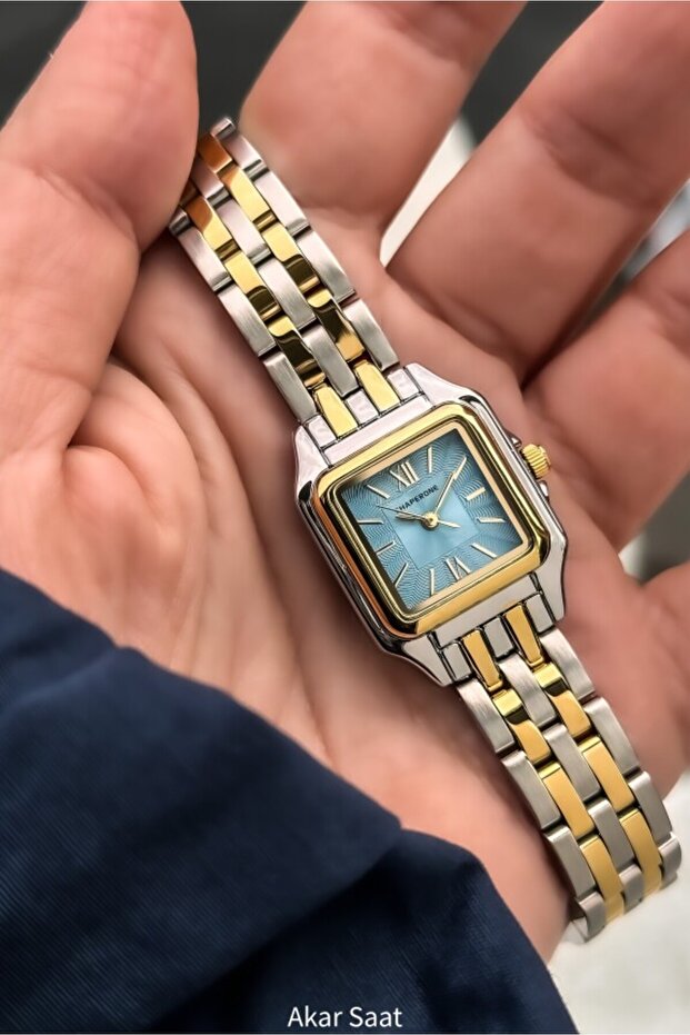 Ch124L Women's Wristwatch with Steel Strap