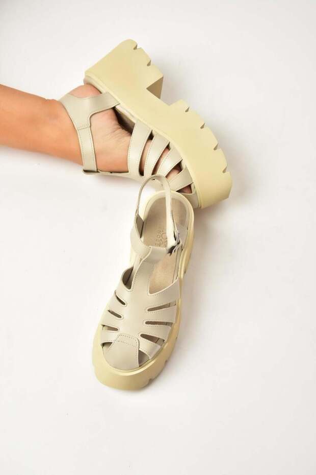 Y272983109 Beige Thick Soled Women's Sandals Shoes